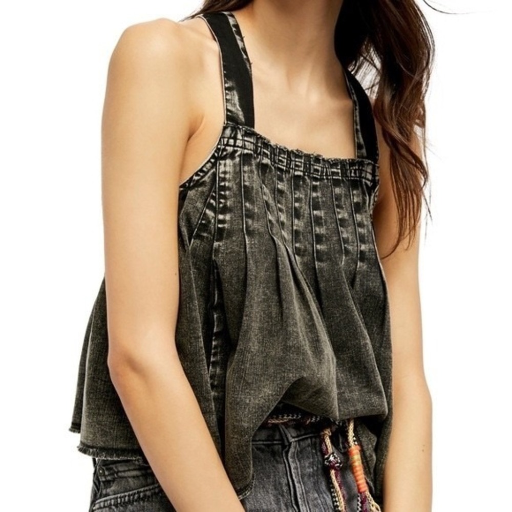 Free People Tank Top Womens Small Black Acid Wash Pleated Denim Babydoll‎ Boho